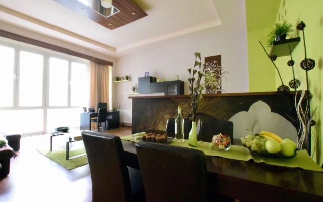 Standard Apartment by Hi5 - FehÃ©rahajÃ³