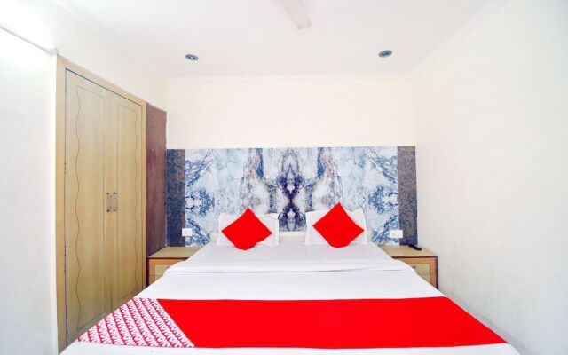 Oyo 41618 Hotel Regency