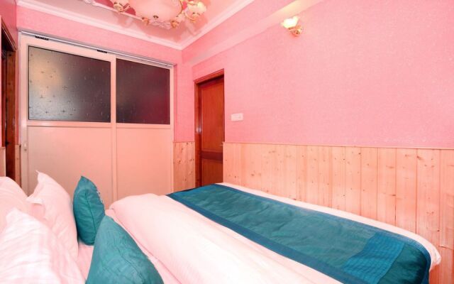 Oyo 10411 Home Studio Panthaghati