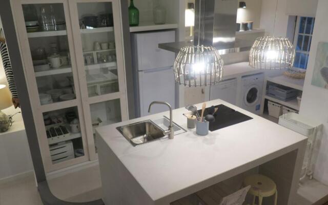 T4 Grand Townhouse Old Village