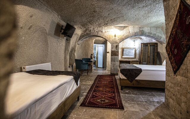 Avilla Cave Hotel