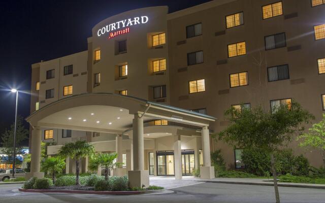 Courtyard by Marriott Biloxi North/D'Iberville