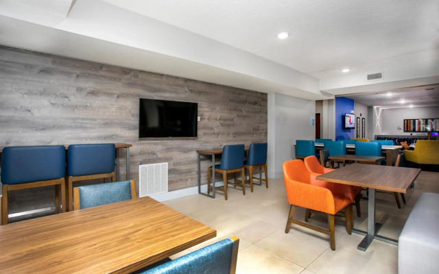 Holiday Inn Express & Suites Jacksonville - Atlantic Beach by IHG
