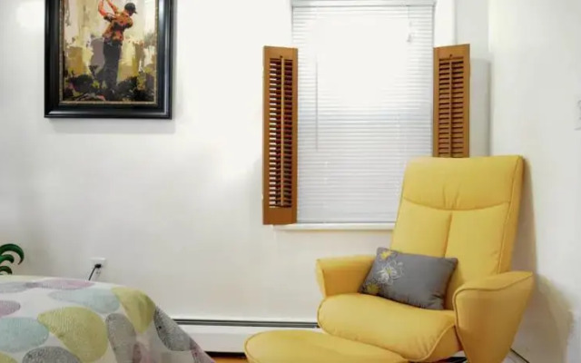 Queens Village Studio