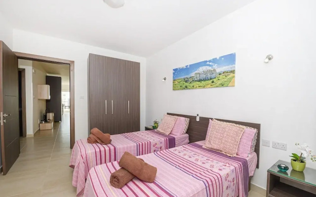 Summer Breeze Comfort Apartment
