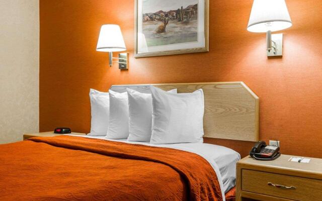 Comfort Inn & Suites Surprise Near Sun City West