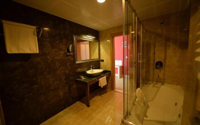 Neba Royal Hotel
