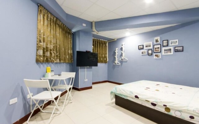 Wei Yang Light Travel