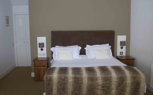 Airlie House B&B