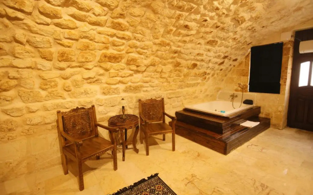 Arangah Hotel