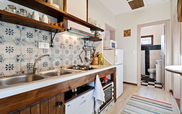 Snug Apartment in Agios Nikolaos With Garden