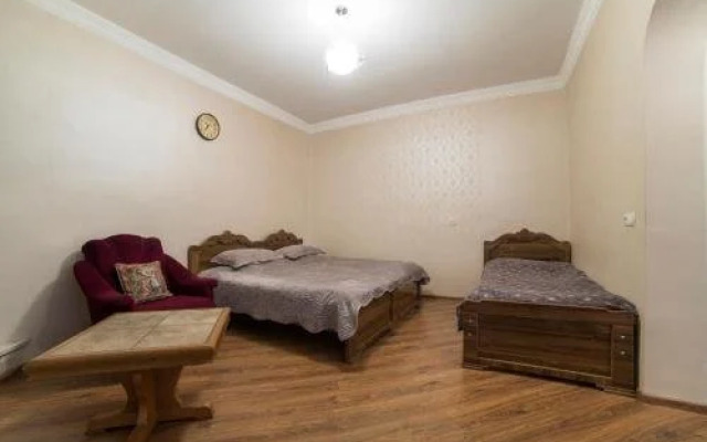 Guest House Khatuna