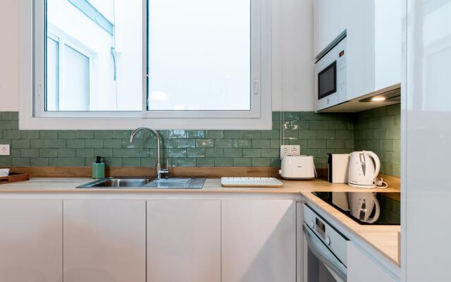 Magnificent 4 bedroom apartment in Cadiz center. San Antonio V
