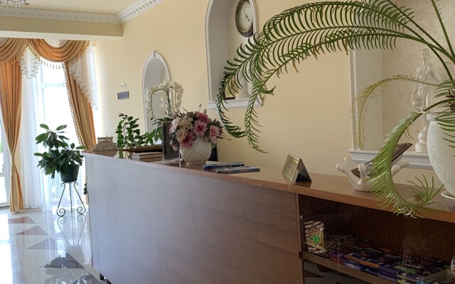 Akropol' (Nikolaevka)