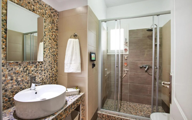 Miland Suites