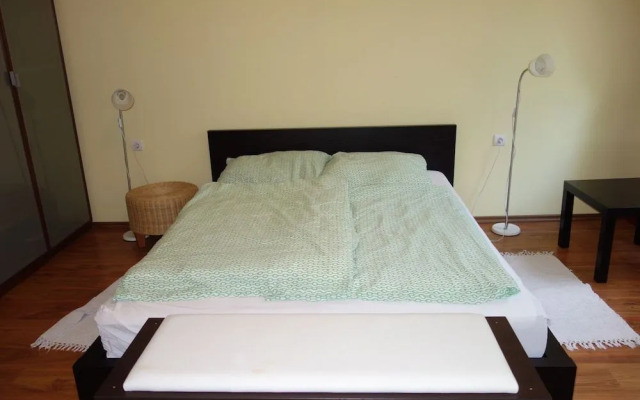 Tolstov-Hotels Media Harbour Apartment