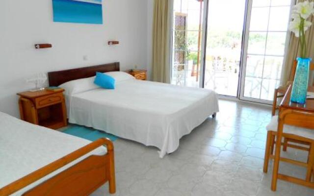 Niko's Studio 1 Apartment with terrace