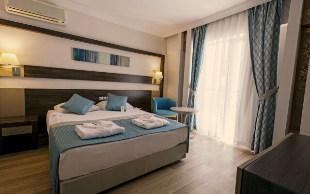 Adin Beach Hotel