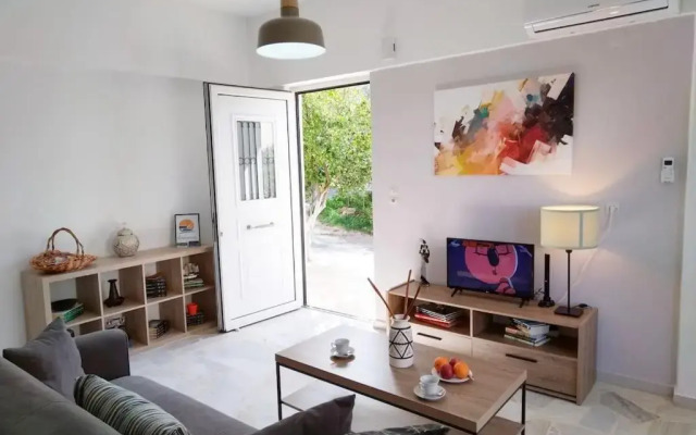Ammourin House