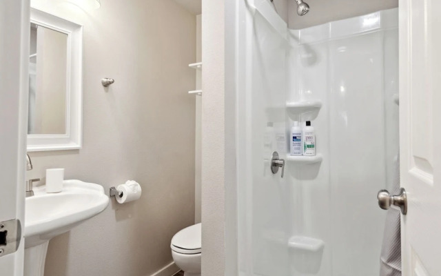 Judkins Retreat - Close to Downtown