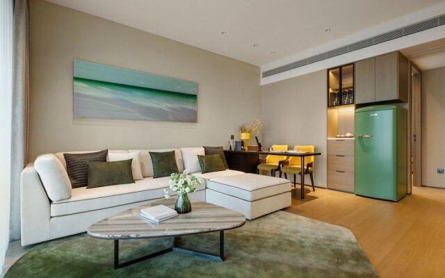 Artisse Place