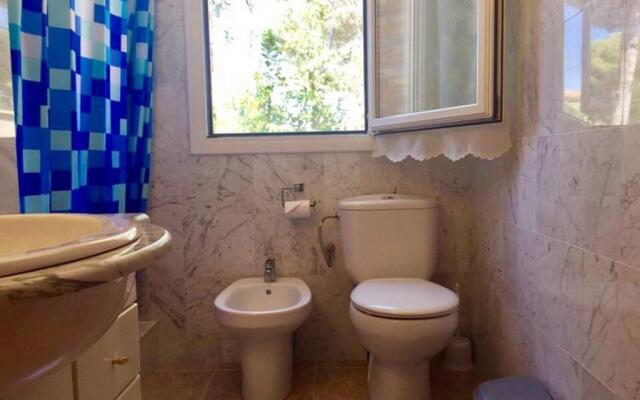 CALIFORNIA HOUSE IN CANYELLES by hlclub HUTB-15940