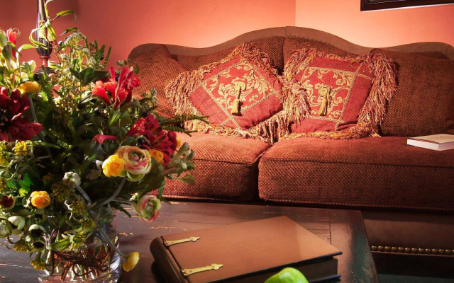 Rusty Parrot Lodge and Spa