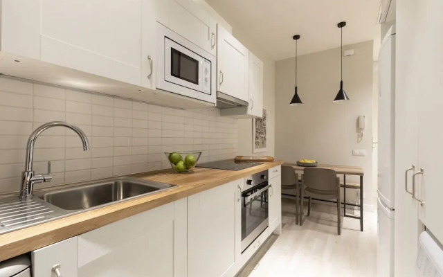 Aspasios Gracia Apartments