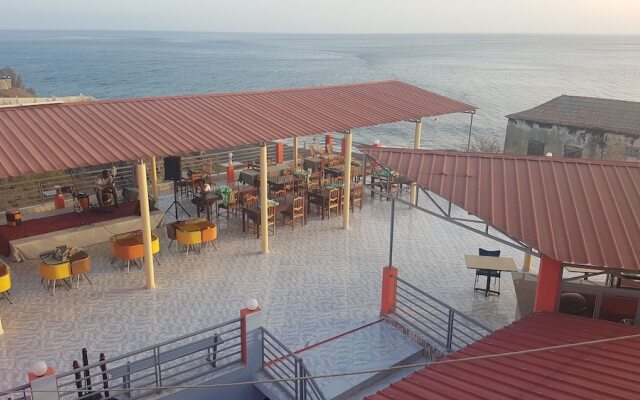 Hotel Ocean View & Restaurante Seafood