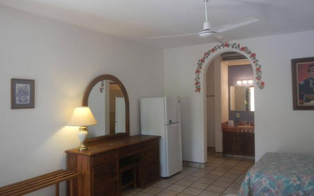 Los Barriles Hotel