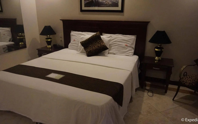 Valentino's Hotel