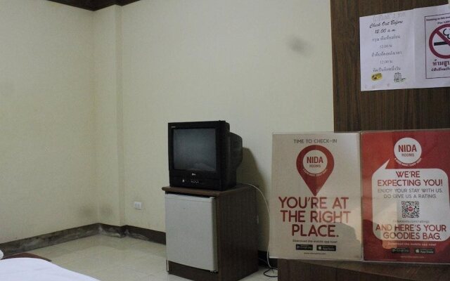 NIDA Rooms Chang Klan 277 Night Street