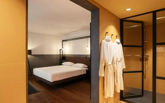Inspira Santos Boutique