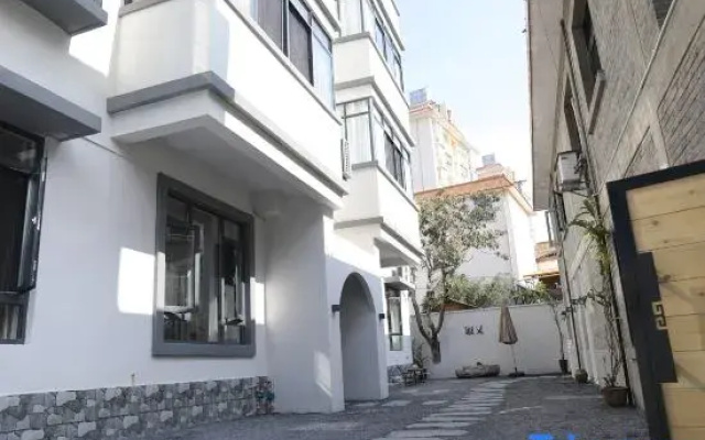 Mangshi PipasTree Homestay