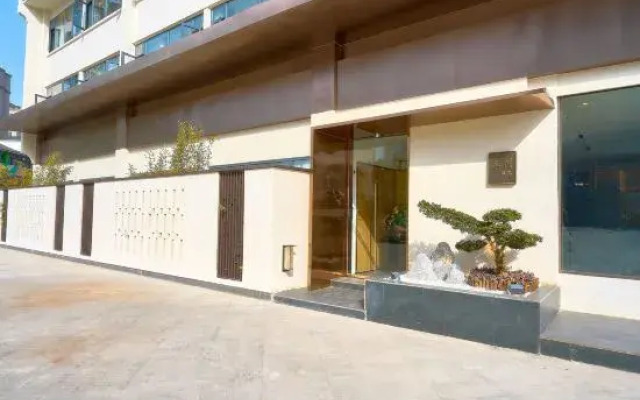 Sanchuan Song Hotel