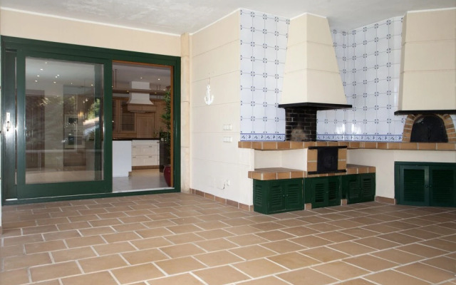 Charming Villa In The Exclusivity Of Son Vida