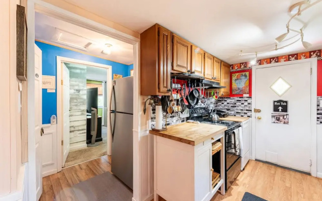 The Artist Studio Loft Inc