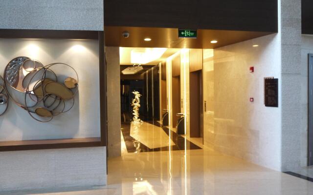Crowne Plaza Shanghai Xiayang Lake by IHG
