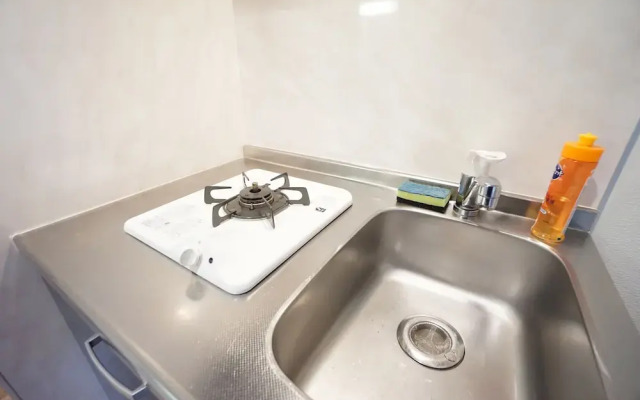 Terry's Apartment Namba West I E02C