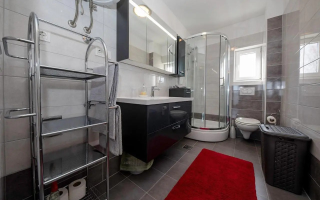 Apartments with a parking space Palit, Rab - 4971