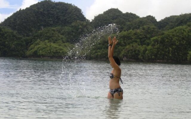 Hidden island resort
