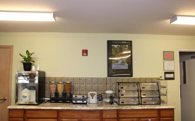 Mill Creek Hotel