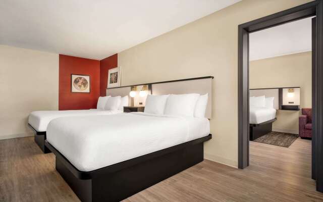 Ramada by Wyndham Whitehall/Allentown