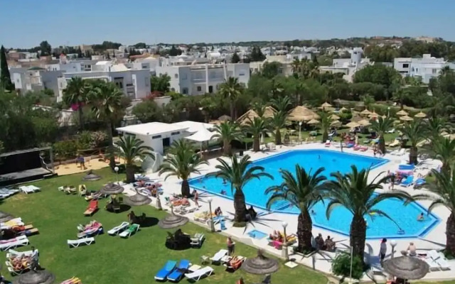 Golf Residence- Family Only
