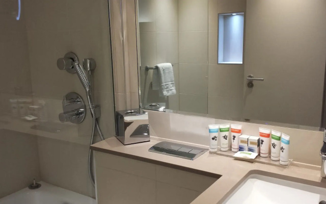 Norfolk Towers Paddington Hotel