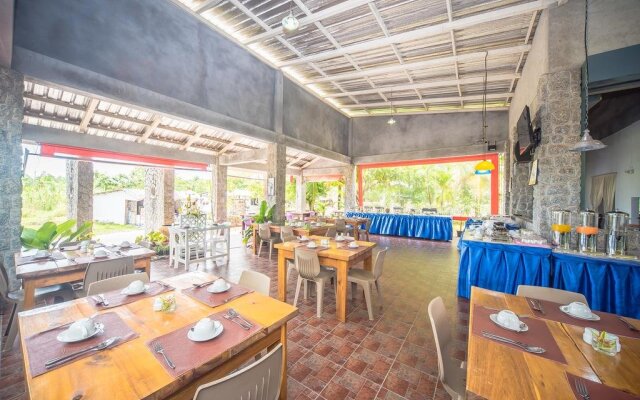 Santiphap Villa & Hotel