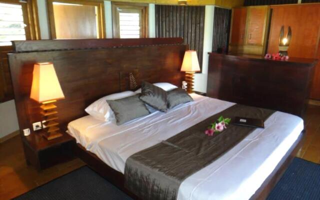 Hotel Nengone Village