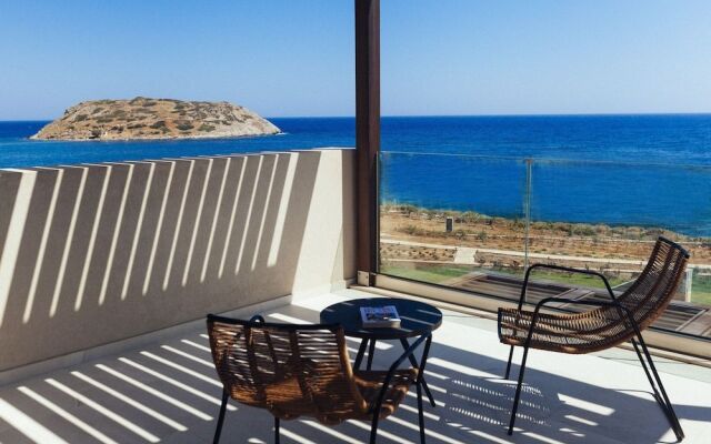 Yades Instyle Villas