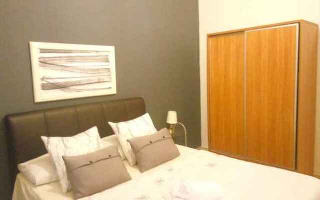 Windsor Tower Serviced Apartment