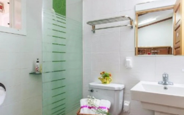 Jecheon Montmartre Pension